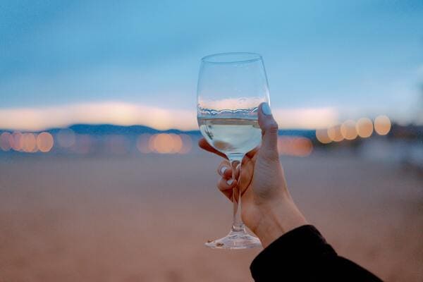 白ワインのグラス
